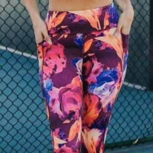 Senita 7/8 Capris in Malta, size M